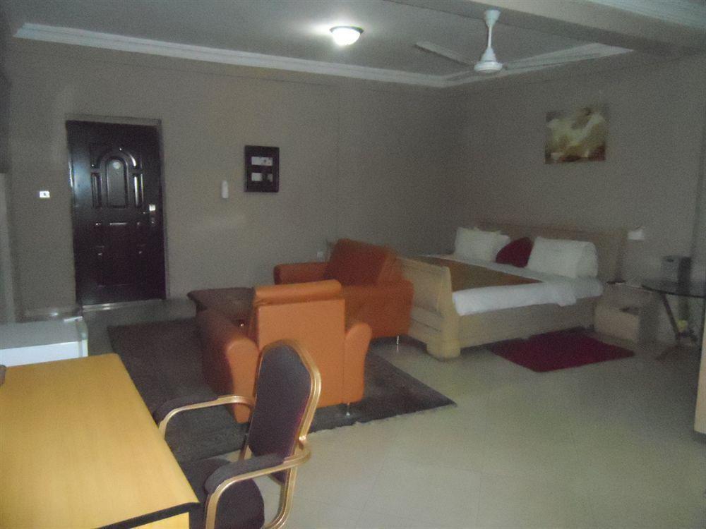 Yegoala Hotel Kumasi Ngoại thất bức ảnh
